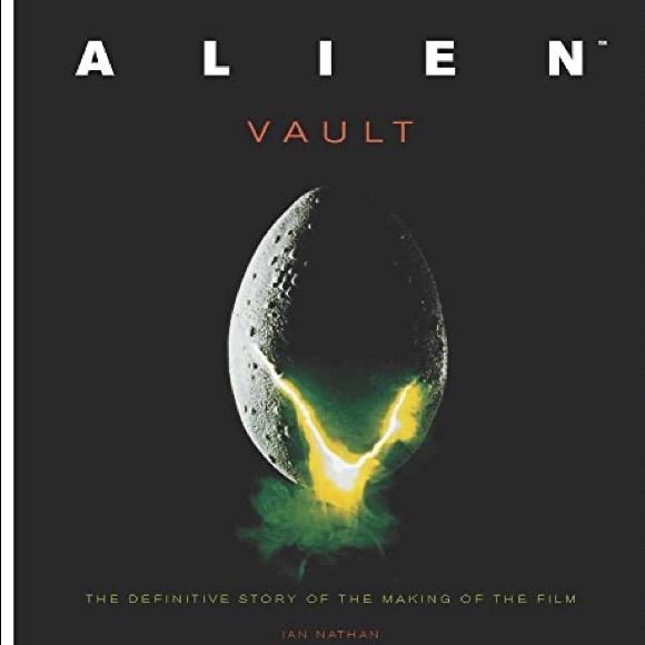 COPY - Alien Vault ~ The Complete Story and Legacy of Alien. Collector’s Edition - Picture 2 of 4